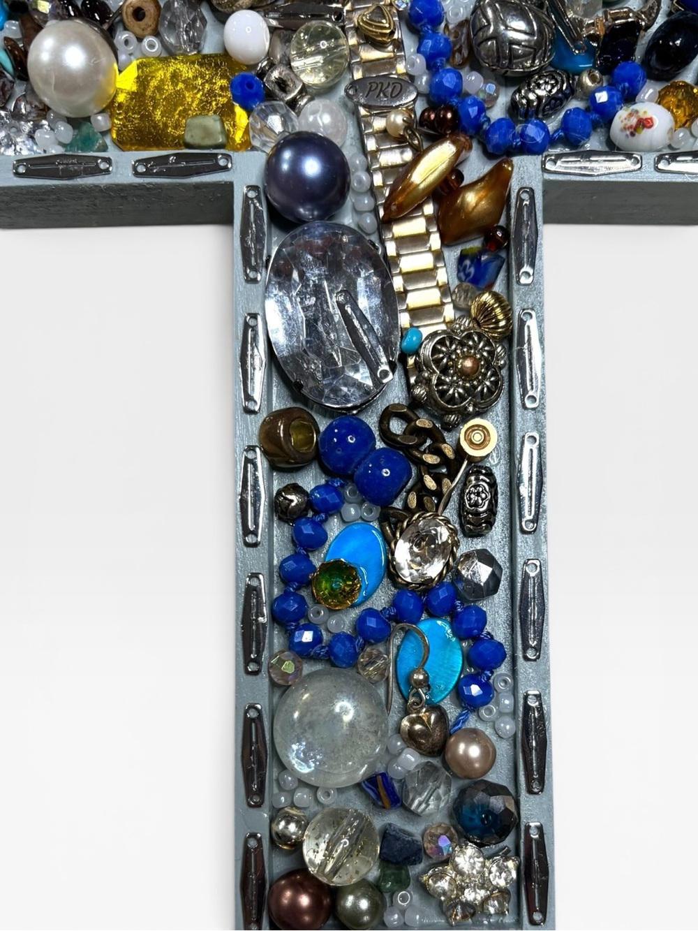 Bejeweled Decorative Cross Wall Art - - Picture 4 of 5